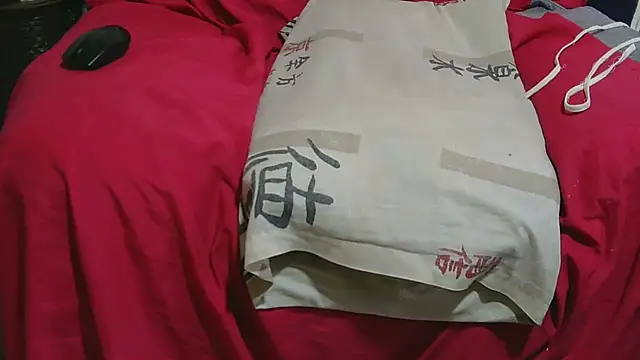 sluttylaura21 online show from February 27, 2026, 6:35 am