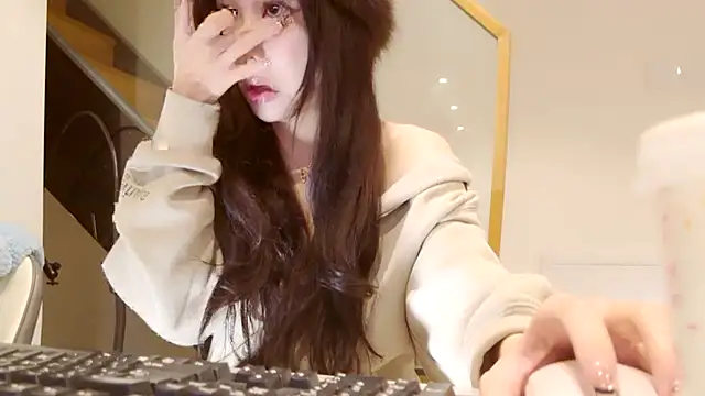 Serena-AU online show from January 15, 2025, 2:13 pm