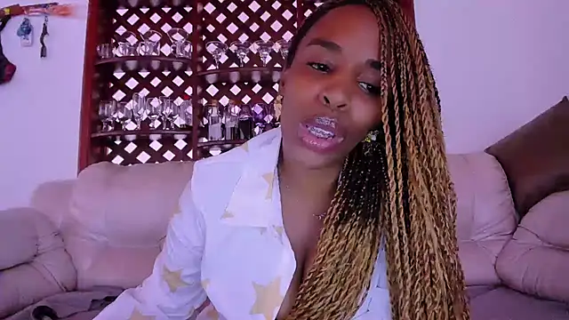 Snapshot of TAYLORR778 chatting on July 15, 2026, 2:33 pm TAYLORR778 online show from July 15, 2026, 2:33 pm