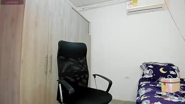 Snapshot of tracycum chatting on September 18, 2025, 7:38 pm tracycum online show from September 18, 2025, 7:38 pm