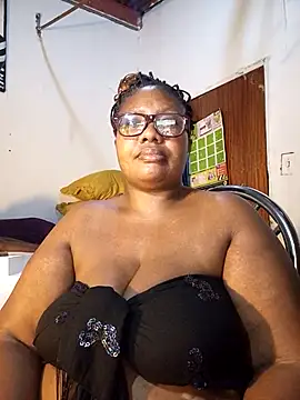 YELLOW BONE online show from January 7, 2026, 8:44 pm