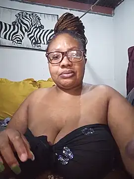 YELLOW BONE online show from May 19, 2026, 9:21 pm