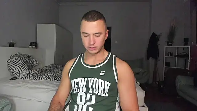 paulblack21 online show from November 21, 2025, 7:56 pm