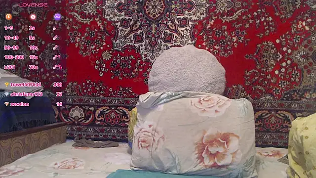 Snapshot of Sandra_Carina chatting on September 14, 2025, 7:24 pm Sandra Carina online show from September 14, 2025, 7:24 pm