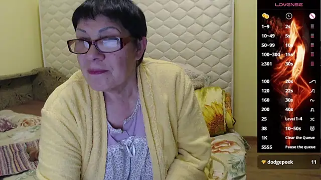 Snapshot of Sandra_Carina chatting on March 20, 2026, 9:41 pm Sandra Carina online show from March 20, 2026, 9:41 pm