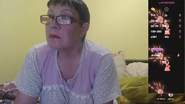Snapshot of Sandra_Carina chatting on April 30, 2026, 9:30 pm Sandra Carina online show from April 30, 2026, 9:30 pm
