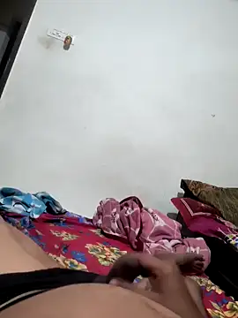 rajstrip12650 online show from December 9, 2024, 7:50 pm