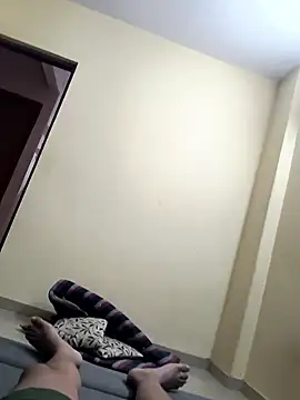 rajstrip12650 online show from January 17, 2026, 4:33 pm