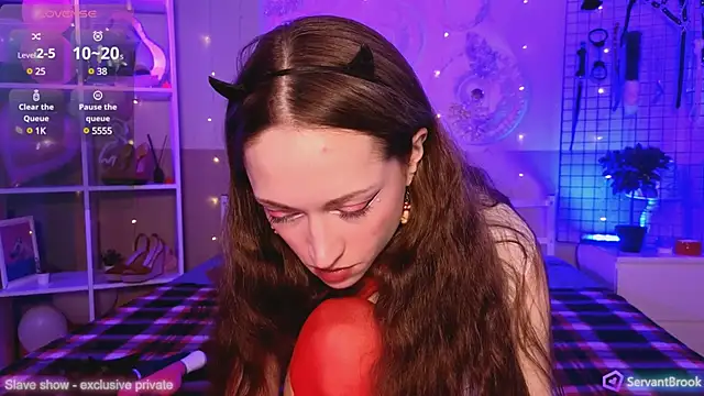 Snapshot of ServantBrook chatting on February 25, 2025, 6:03 am ServantBrook online show from February 25, 2025, 6:03 am