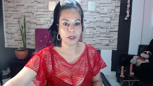 MarianaNight02 online show from December 12, 2024, 7:37 pm