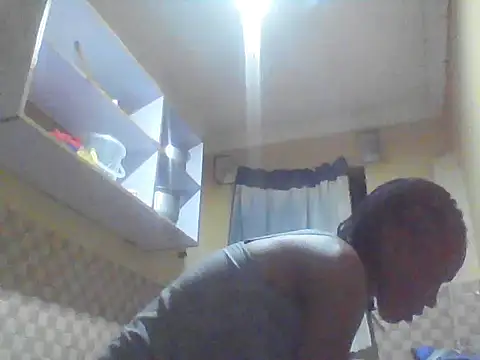 Smillie prety online show from November 2, 2025, 4:20 pm