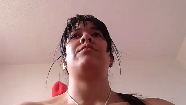 lady hot2xx online show from April 3, 2026, 5:55 pm