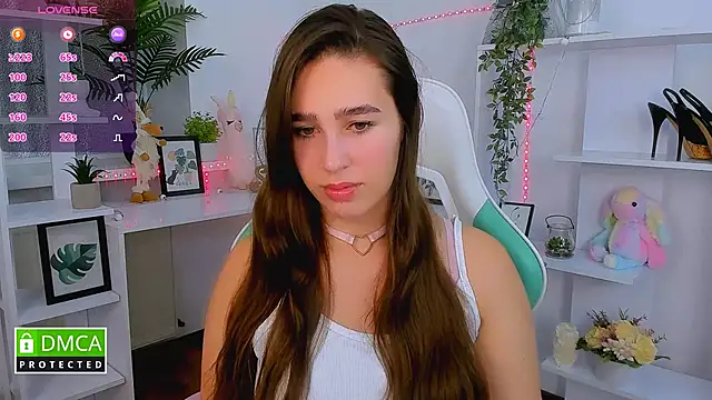  Eliizabeth  online show from October 17, 2025, 8:44 pm