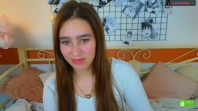  Eliizabeth  online show from April 14, 2026, 10:16 pm