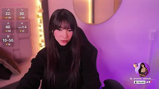 Snapshot of emma_woods_ chatting on December 7, 2024, 12:13 pm emma woods online show from December 7, 2024, 12:13 pm