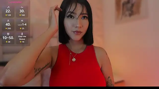 Snapshot of emma_woods_ chatting on October 6, 2025, 8:28 pm emma woods online show from October 6, 2025, 8:28 pm