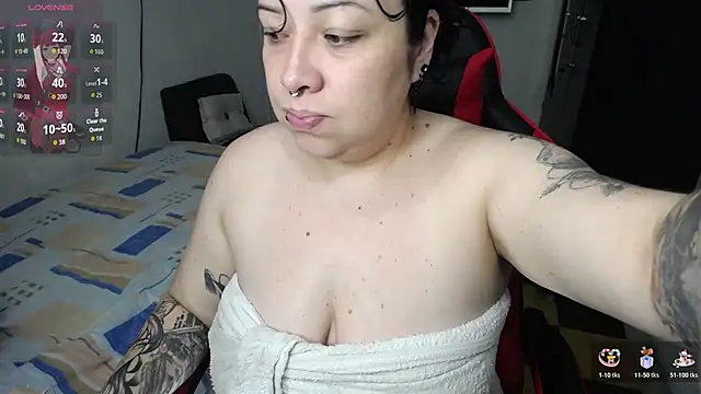 Madyson ho online show from April 23, 2026, 5:08 am