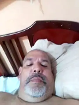 Snapshot of Cerebro77 chatting on October 30, 2025, 4:14 am Cerebro77 online show from October 30, 2025, 4:14 am