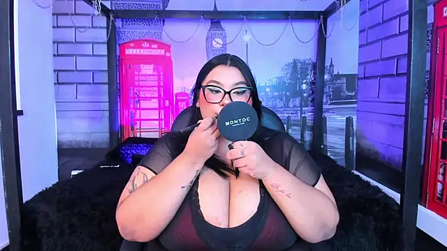 Snapshot of tifanny_bigboobs11 chatting on May 11, 2026, 11:38 am tifanny bigboobs11 online show from May 11, 2026, 11:38 am