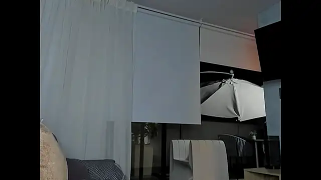 Snapshot of GarciaMilu chatting on January 12, 2025, 4:31 am GarciaMilu online show from January 12, 2025, 4:31 am