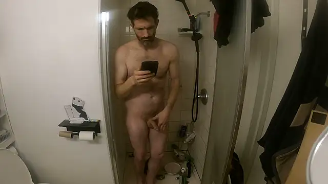 Snapshot of leanjamesdean chatting on January 9, 2025, 9:06 am leanjamesdean online show from January 9, 2025, 9:06 am