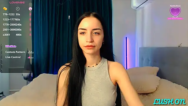 Snapshot of Kemi__Jordan chatting on February 28, 2025, 9:04 am Kemi Jordan online show from February 28, 2025, 9:04 am