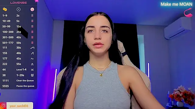 Snapshot of Kemi__Jordan chatting on November 13, 2025, 11:31 am Kemi Jordan online show from November 13, 2025, 11:31 am