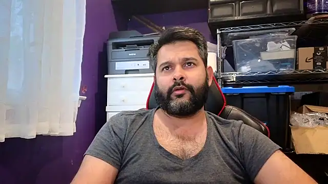 Sakhtlaundaz online show from November 7, 2025, 3:23 pm