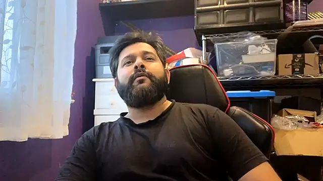 Sakhtlaundaz online show from December 14, 2025, 8:46 pm