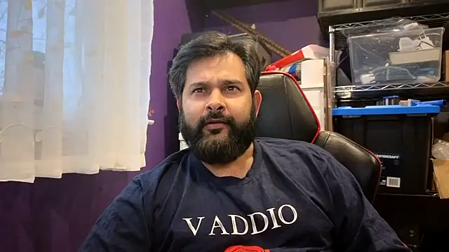 Sakhtlaundaz online show from December 20, 2025, 8:49 pm