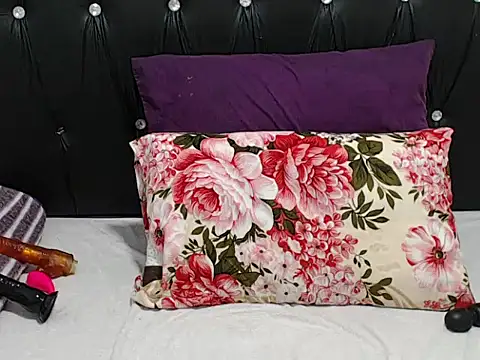 PASION THUNDERX23 online show from March 27, 2026, 12:27 am