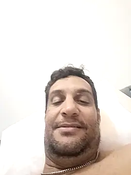 Snapshot of david_hotwheels chatting on March 3, 2026, 1:45 am david hotwheels online show from March 3, 2026, 1:45 am