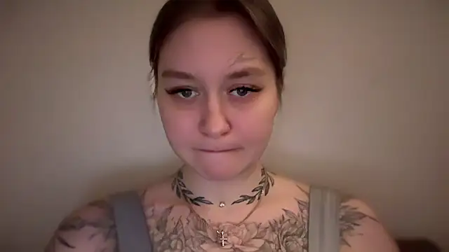 Isabel-Bailey online show from December 21, 2024, 8:21 pm