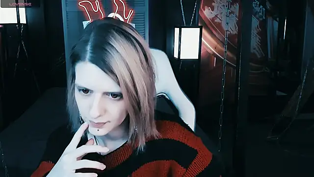 Noah ElmerX online show from December 18, 2024, 3:11 pm