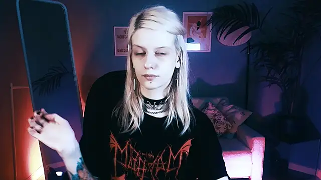 Noah ElmerX online show from November 8, 2025, 4:18 pm