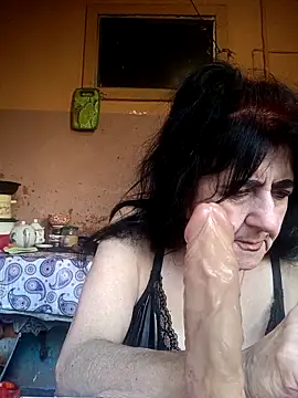 Snapshot of Lovely_Lori chatting on May 9, 2026, 4:28 am Lovely Lori online show from May 9, 2026, 4:28 am