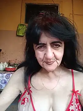 Snapshot of Lovely_Lori chatting on May 15, 2026, 5:14 am Lovely Lori online show from May 15, 2026, 5:14 am