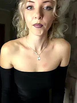 Kristina03 online show from January 9, 2026, 10:11 pm