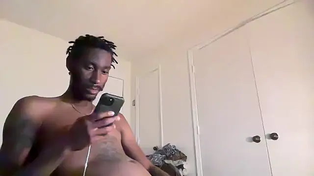 Snapshot of ITSONLYKENNY chatting on October 2, 2025, 6:20 am ITSONLYKENNY online show from October 2, 2025, 6:20 am