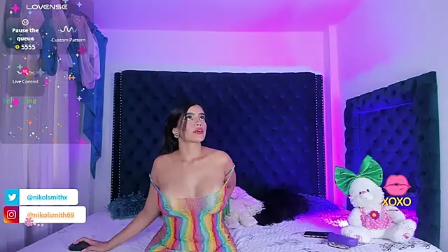 Snapshot of nikolsmithh chatting on February 9, 2026, 9:30 pm nikolsmithh online show from February 9, 2026, 9:30 pm