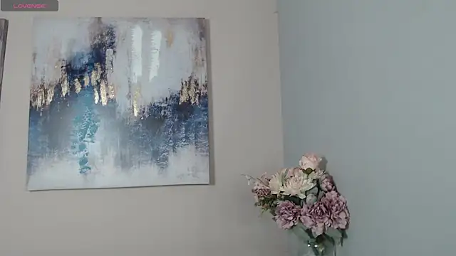 chubby vanniie  online show from February 24, 2025, 9:09 pm