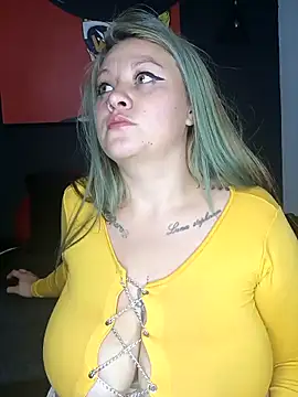 Snapshot of miley_jensen chatting on March 6, 2025, 10:52 am miley jensen online show from March 6, 2025, 10:52 am