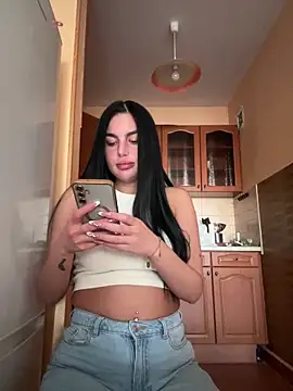 CabrioCabrio online show from May 21, 2026, 5:53 pm