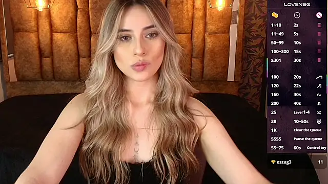 Snapshot of KiaraCarter chatting on February 5, 2026, 8:13 pm KiaraCarter online show from February 5, 2026, 8:13 pm