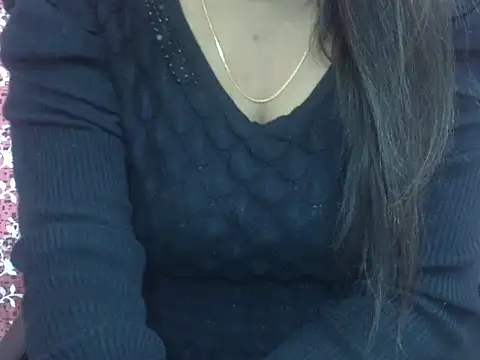 Snapshot of Lusty_Wife1 chatting on December 4, 2025, 6:05 pm Lusty Wife1 online show from December 4, 2025, 6:05 pm