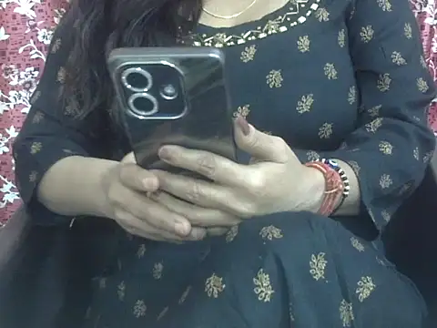 Snapshot of Lusty_Wife1 chatting on January 12, 2026, 7:41 pm Lusty Wife1 online show from January 12, 2026, 7:41 pm