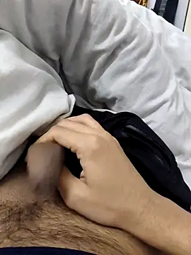 Horny boy321 online show from January 31, 2026, 7:11 pm