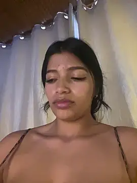 AgathaGeorgiou online show from November 26, 2025, 10:22 pm