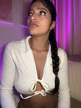 AgathaGeorgiou online show from April 8, 2026, 11:16 pm