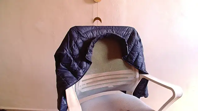 Snapshot of brdot_ chatting on February 25, 2026, 5:11 pm brdot online show from February 25, 2026, 5:11 pm